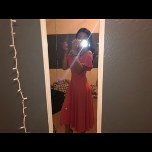 Long off the shoulder dress🥰